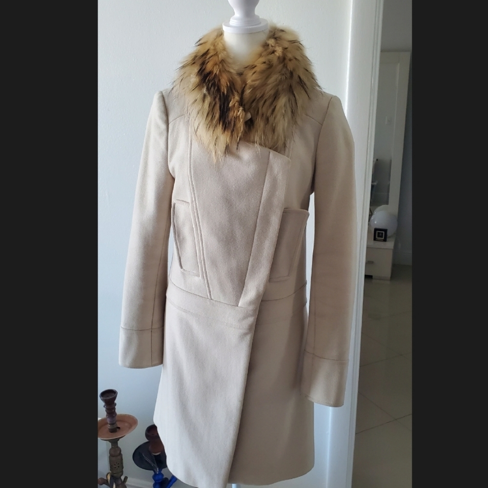Pinko fox fur cream coat size 42 it/6 usa